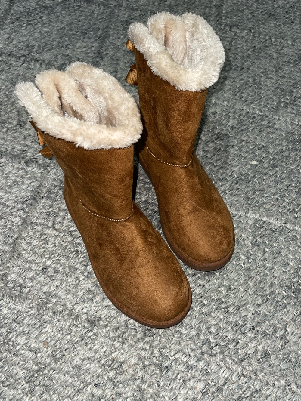 Hot Tomato Brown Faux-Suede Fur-Lined Mid-Calf Winter Boots